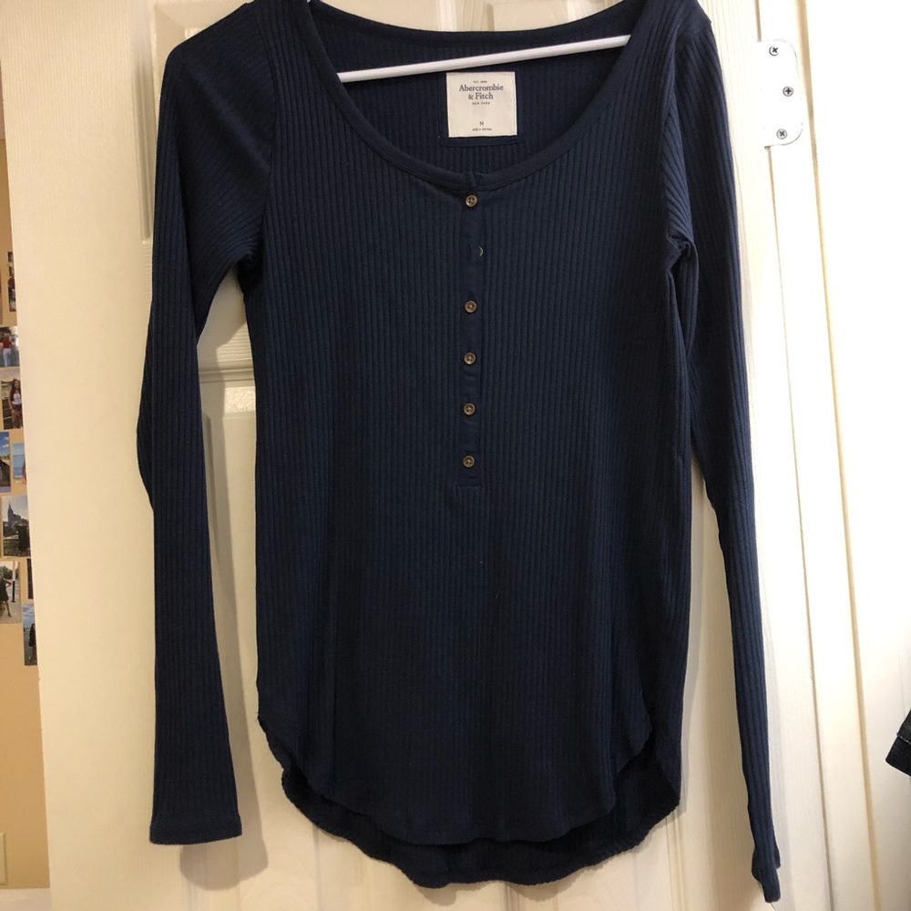 Long sleeve navy button up shirt